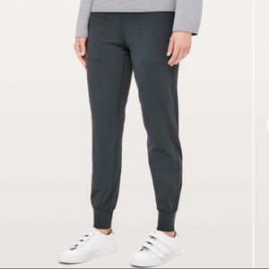 Lululemon Align Jogger 28”